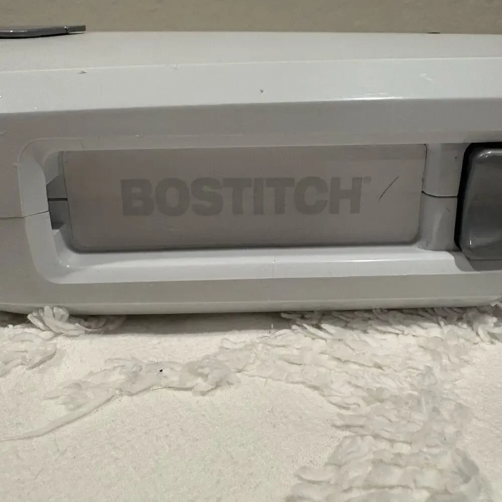 BOSTITCH IMPULSE Electric Stapler White Sz OS Model 02011 Desktop Home Office